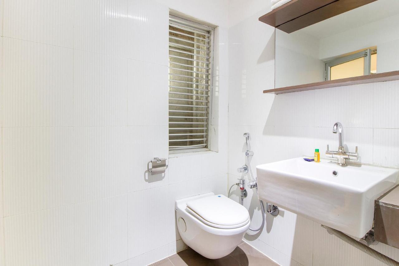 Fabexpress Kalyan - Nr Dairy Dan Circle Hotell Vadodara Exteriör bild